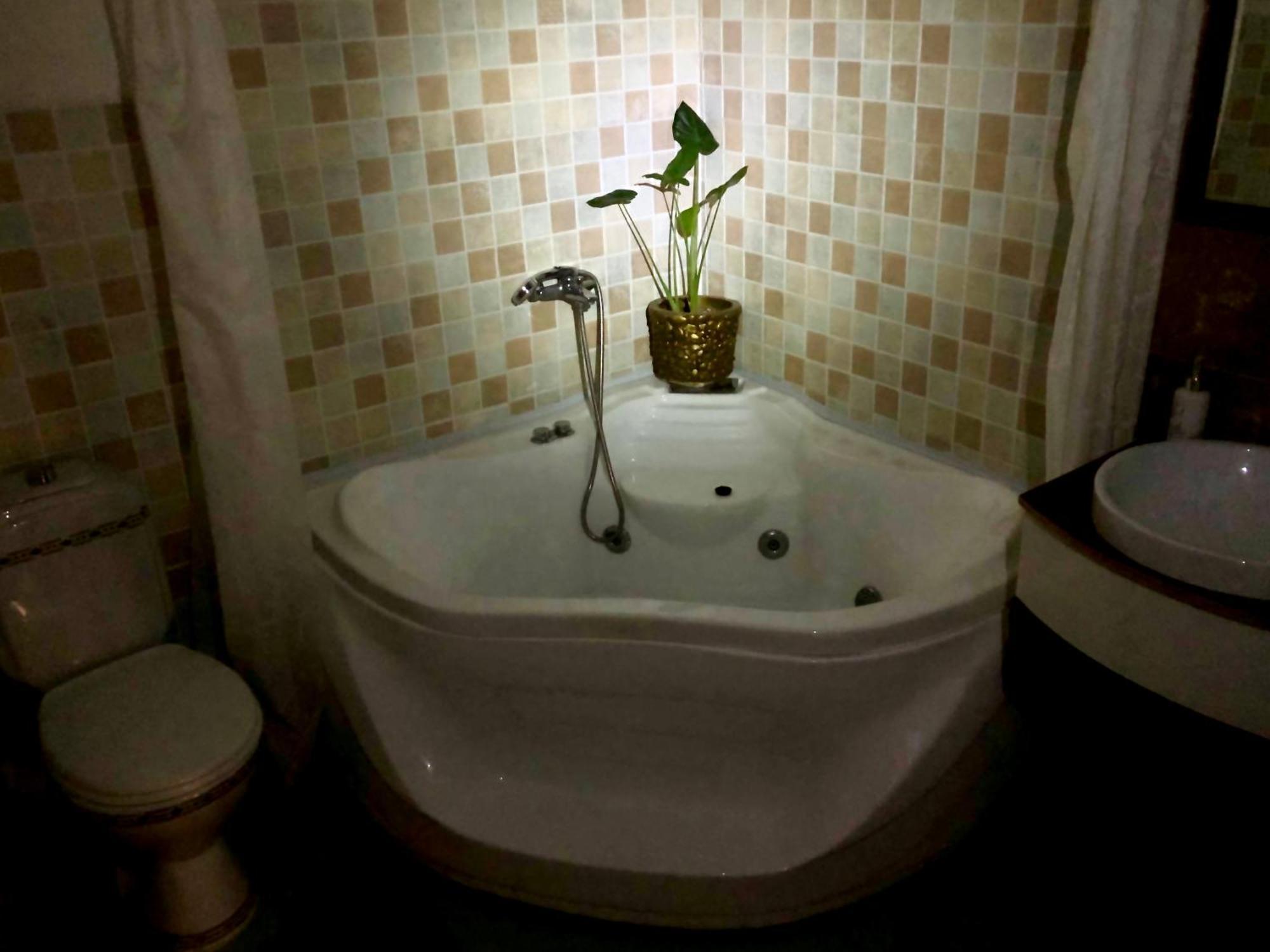 Urban Boutique Hotel Pristina Szoba fotó