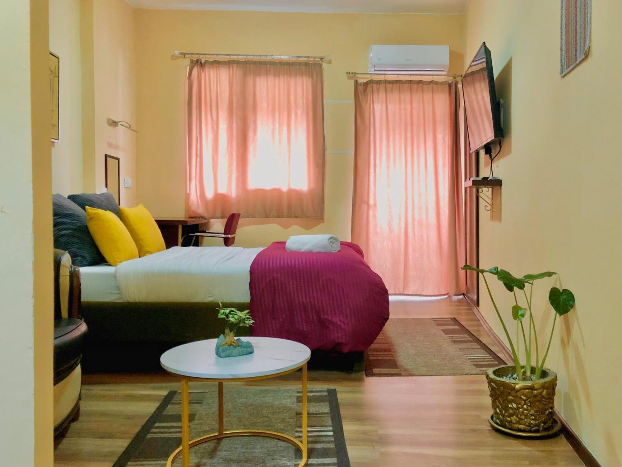 Urban Boutique Hotel Pristina Kültér fotó