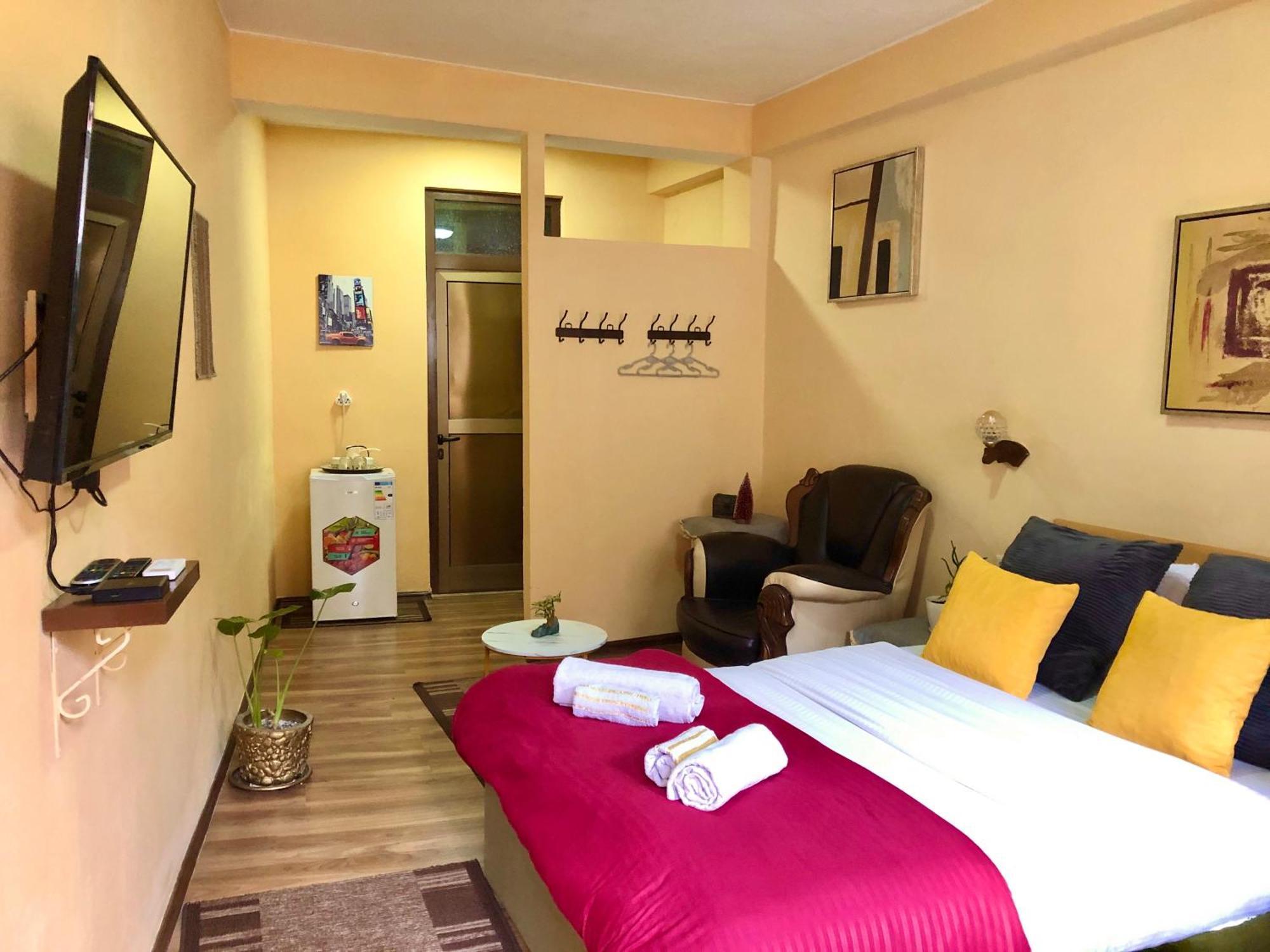 Urban Boutique Hotel Pristina Szoba fotó