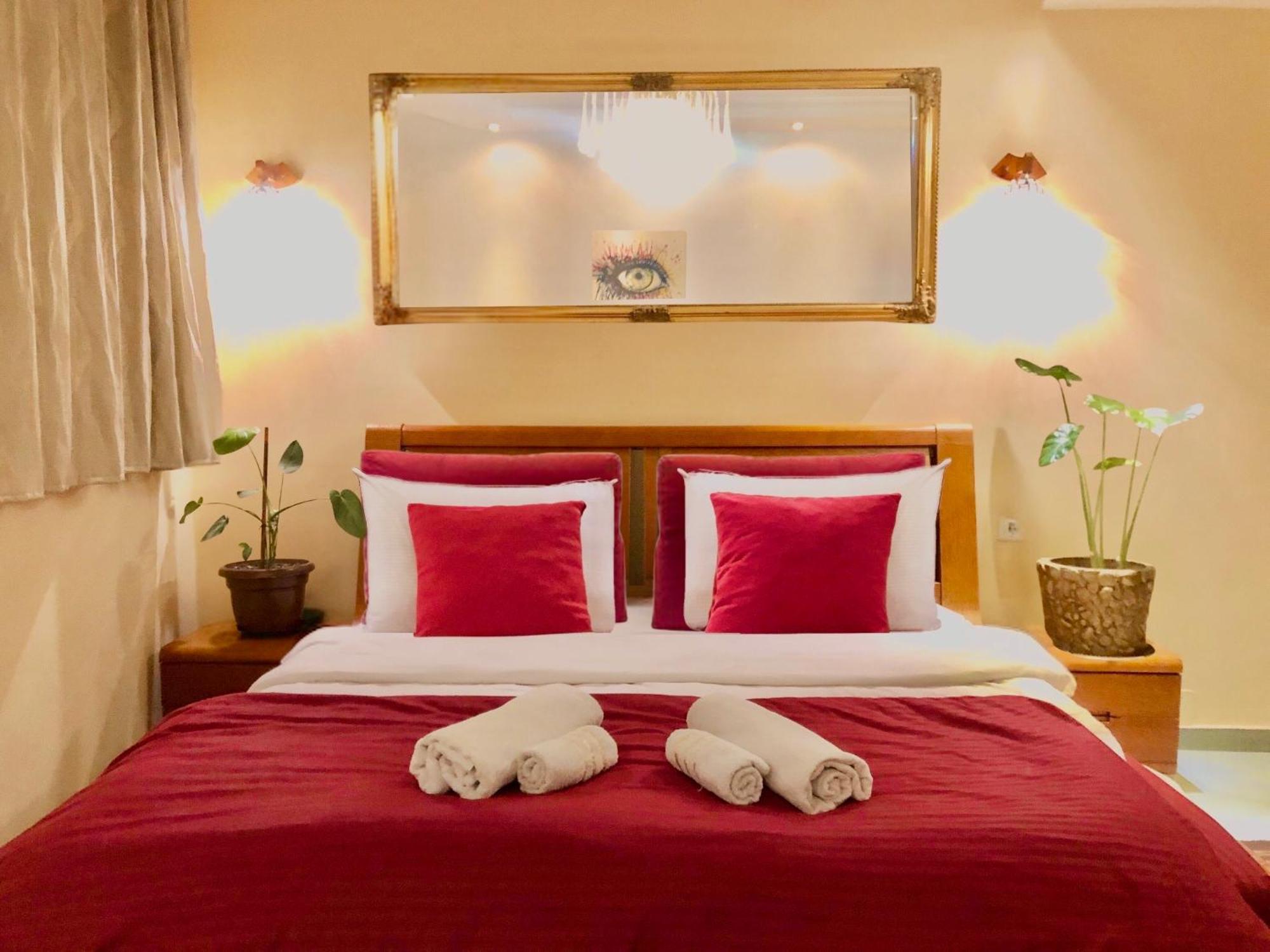 Urban Boutique Hotel Pristina Kültér fotó