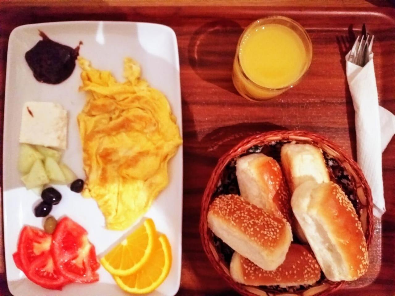 Urban Boutique Hotel Pristina Kültér fotó