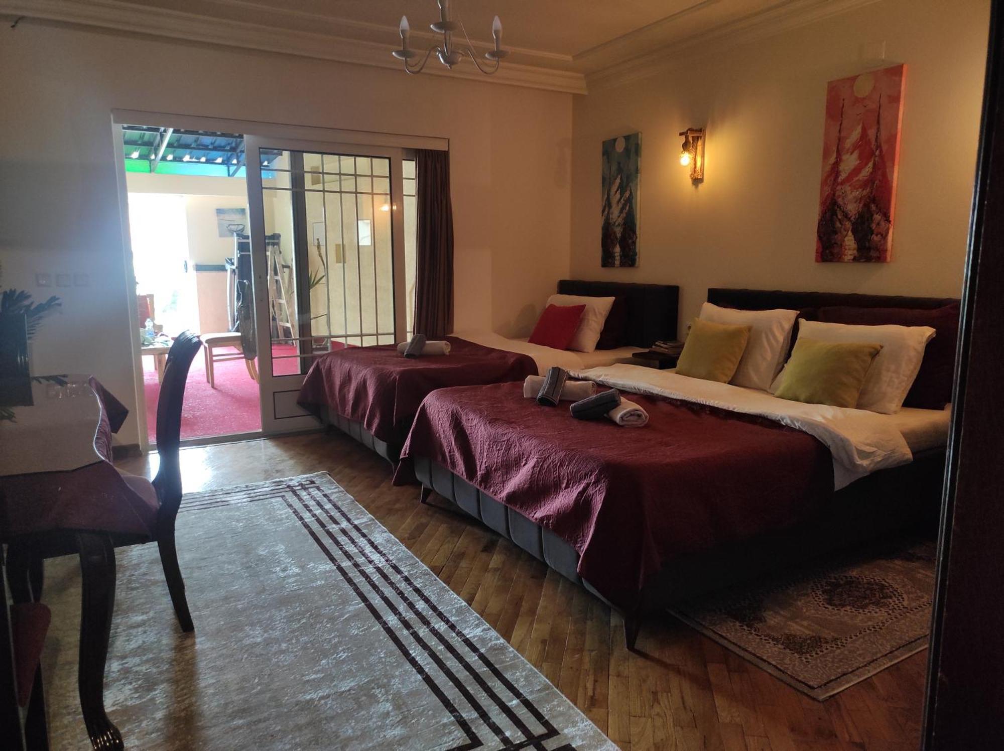 Urban Boutique Hotel Pristina Kültér fotó