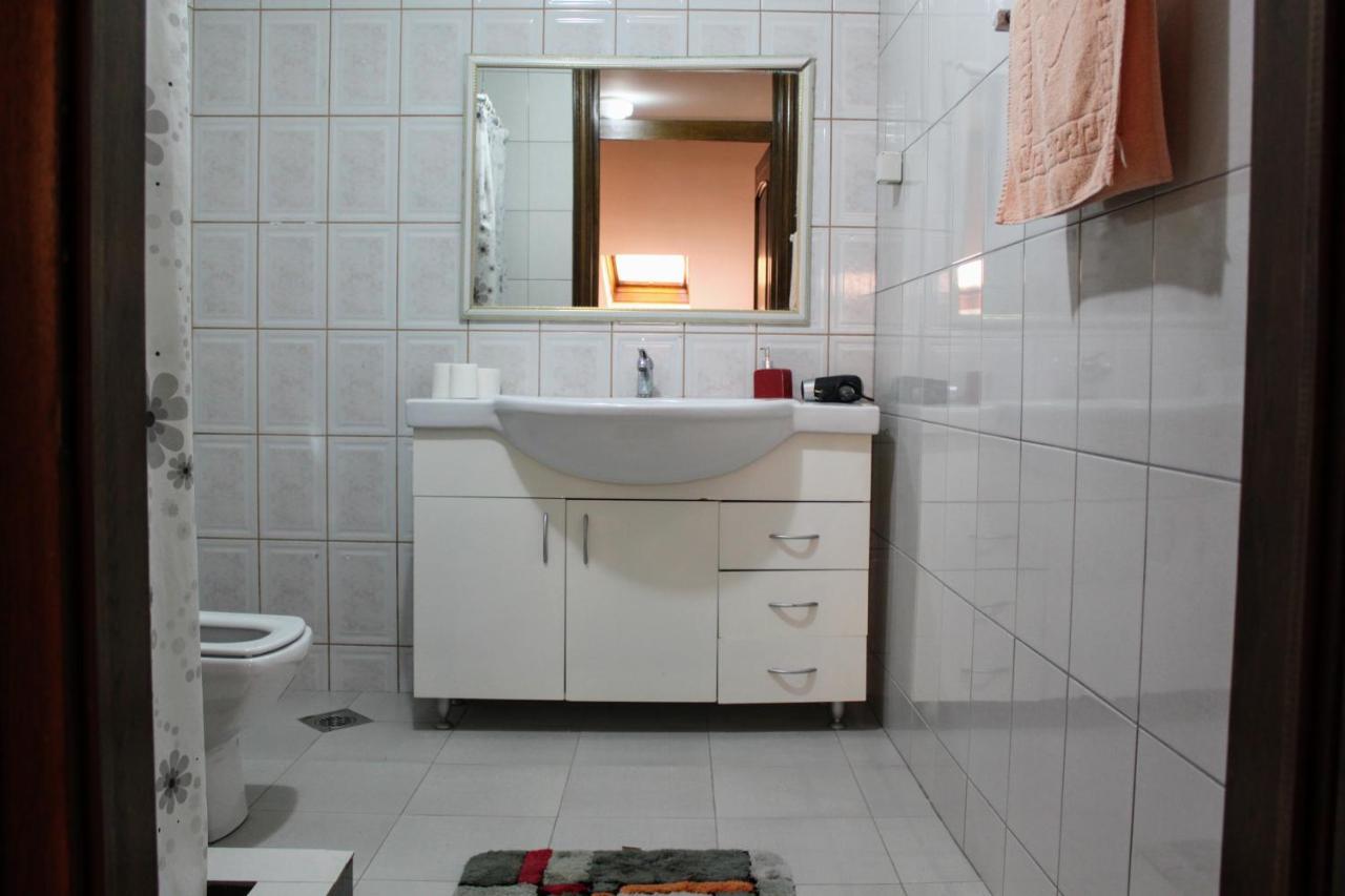 Urban Boutique Hotel Pristina Kültér fotó